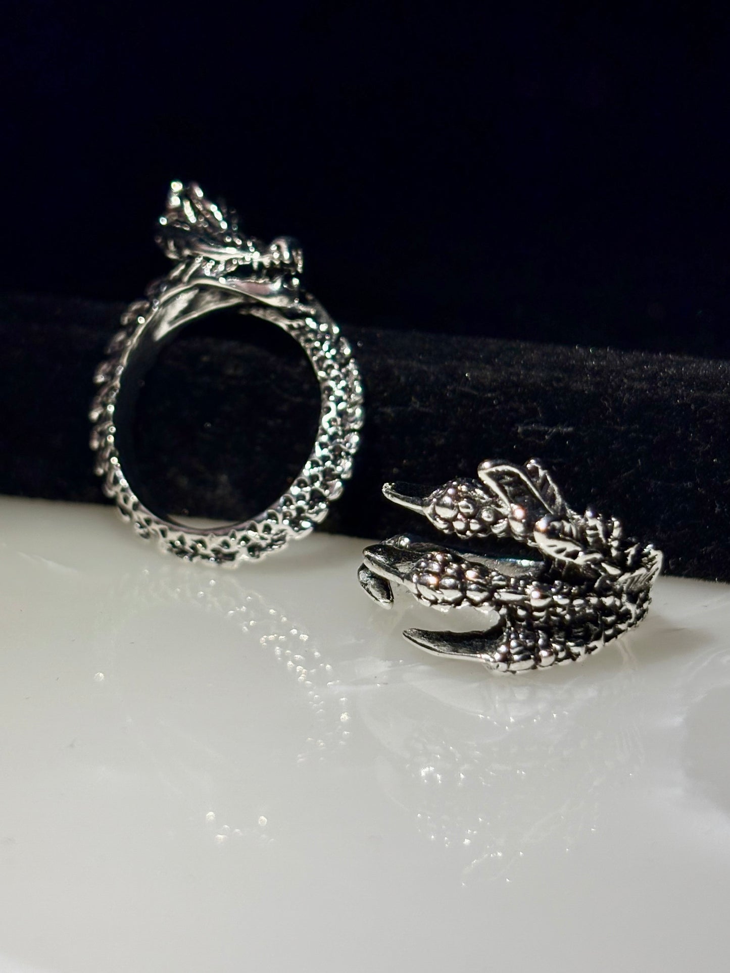 Reaper’s claw x Dragons breath adjustable ring combo (limited edition)