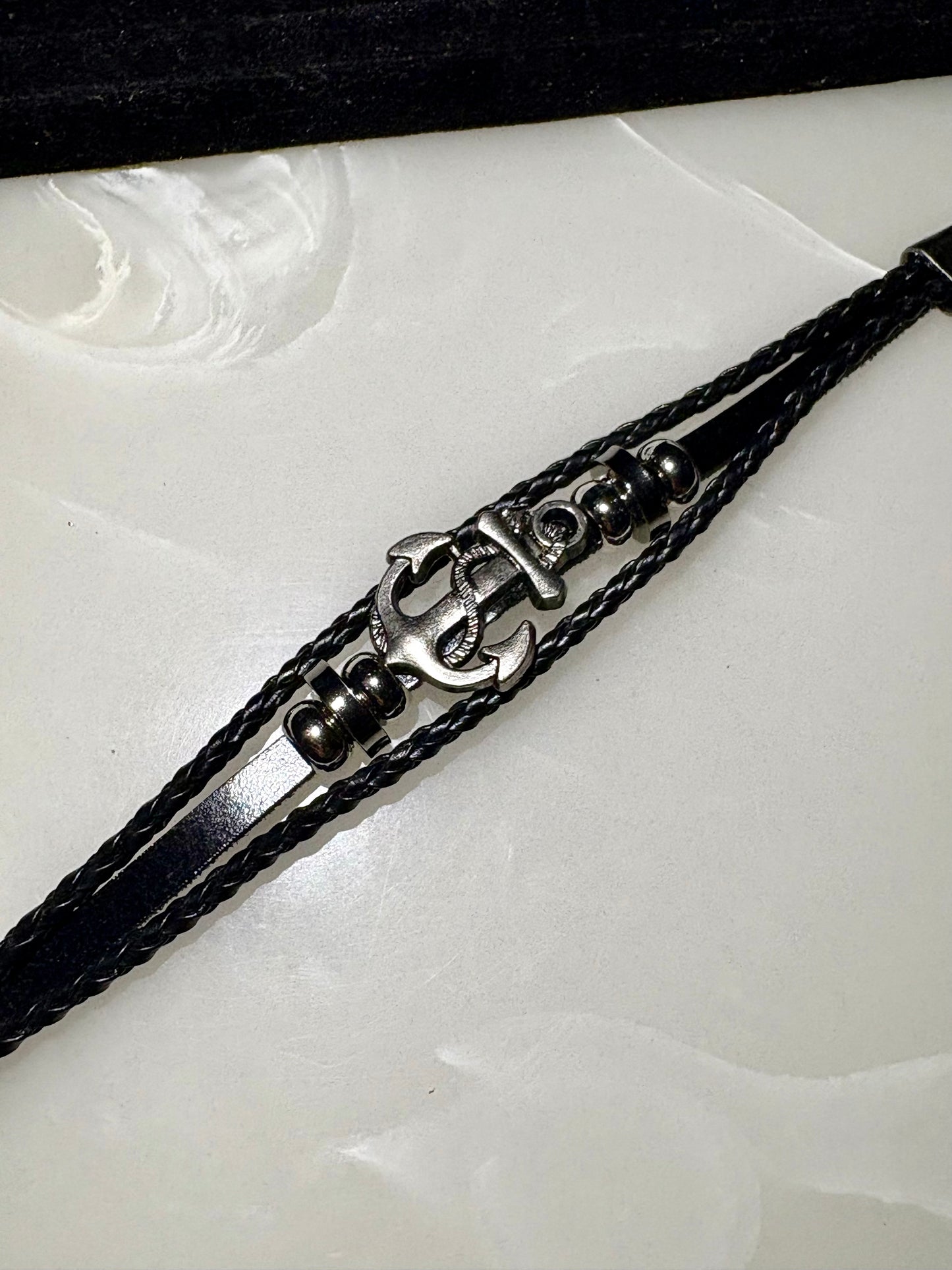 Deep sea anchor leather bracelet (Limited edition)