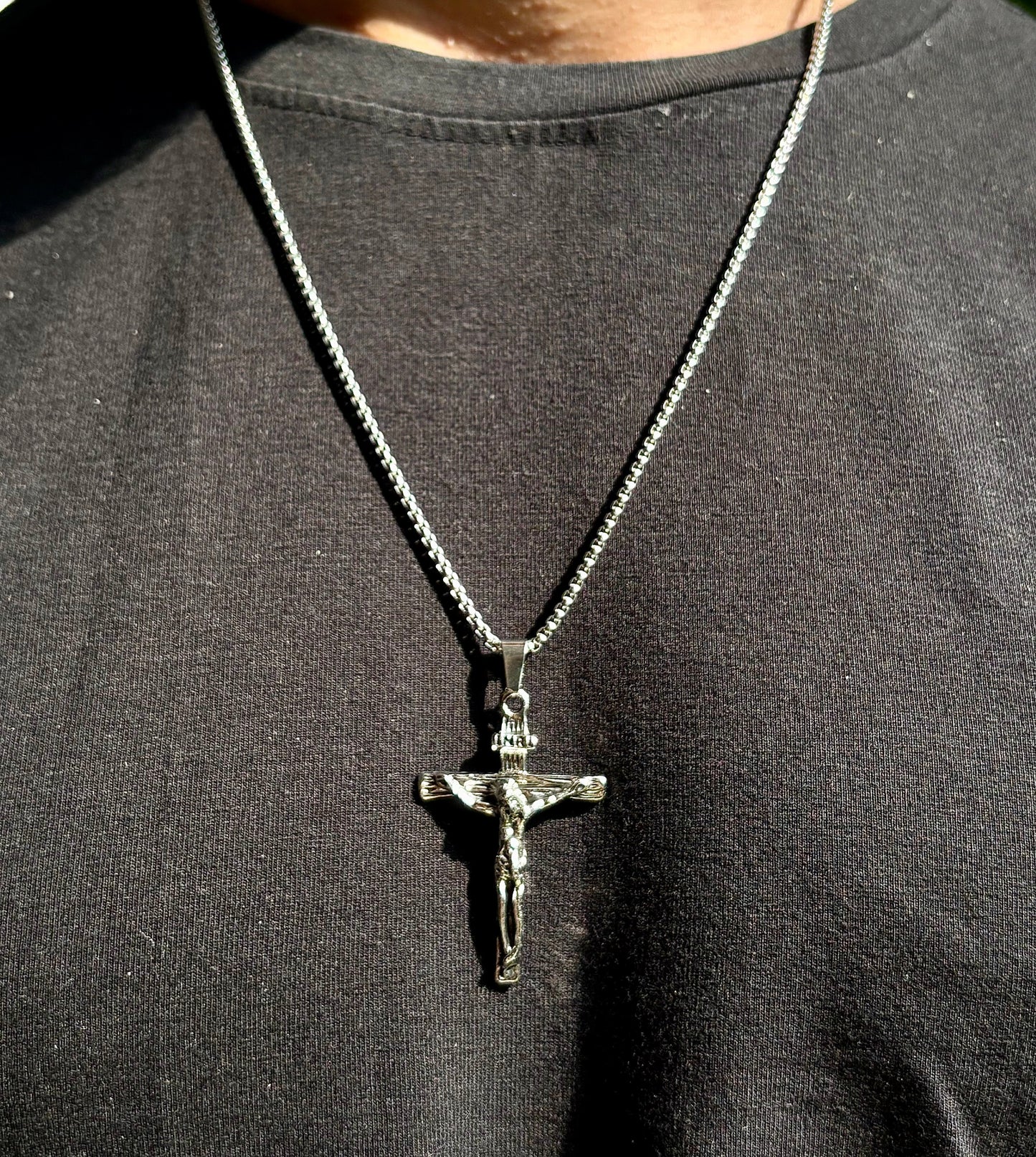 Divine Jesus pendant chain (Limited Edition)