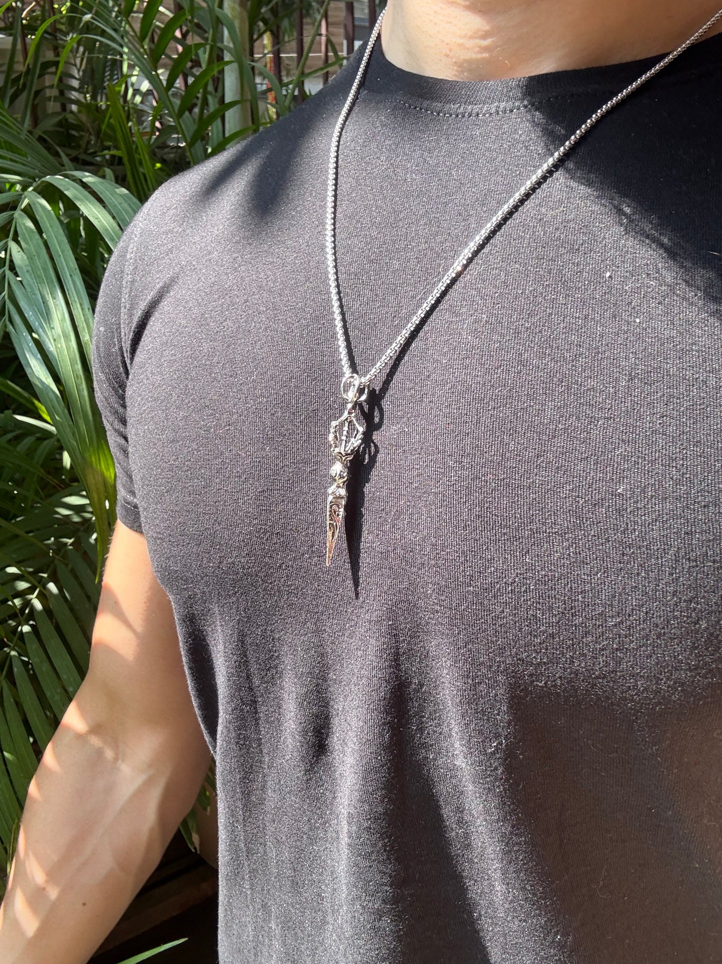 Shadow witch x Vampire’s sword pendant with chain combo (limited edition)