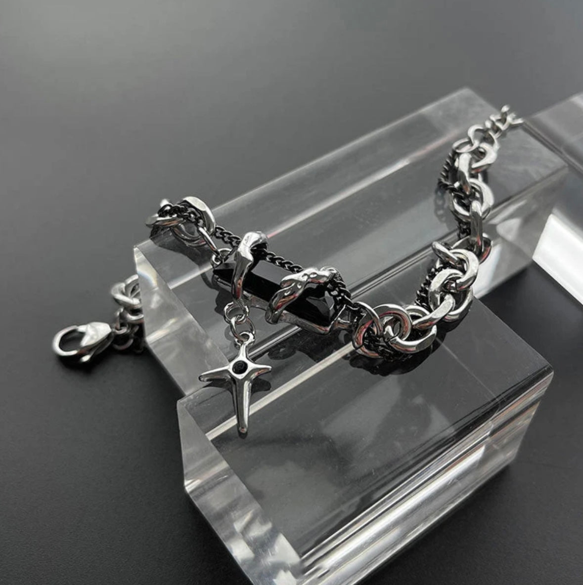 Onxy bracelet (Jet black gemstone edition)