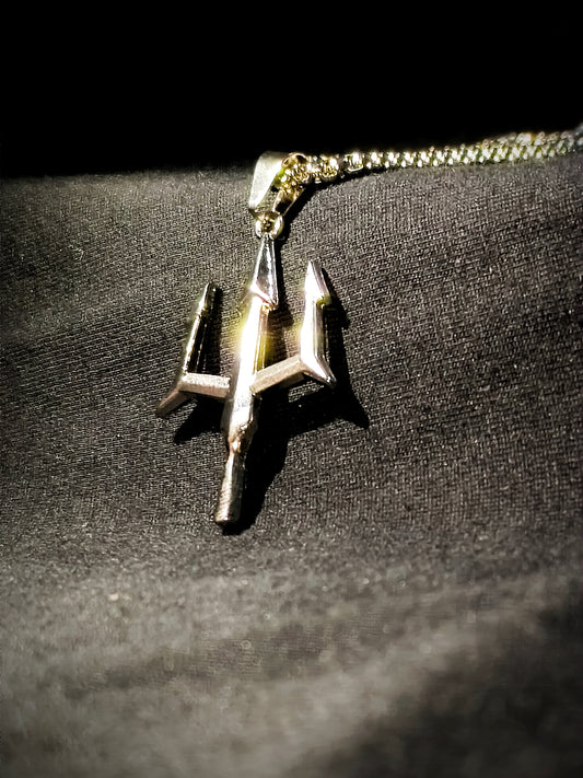 Trident pendent chain.