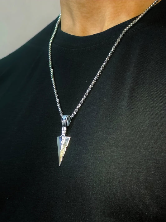 Arrowhead worrier pendent chain