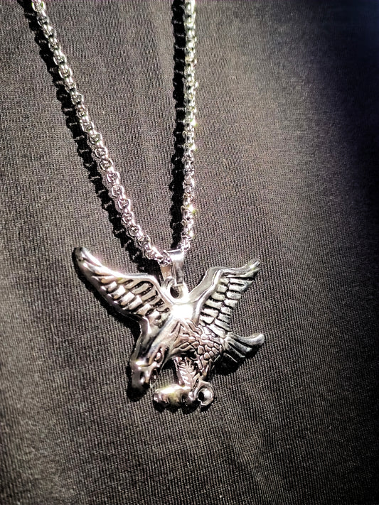 Steel Eagle's Wrath pendent chain.