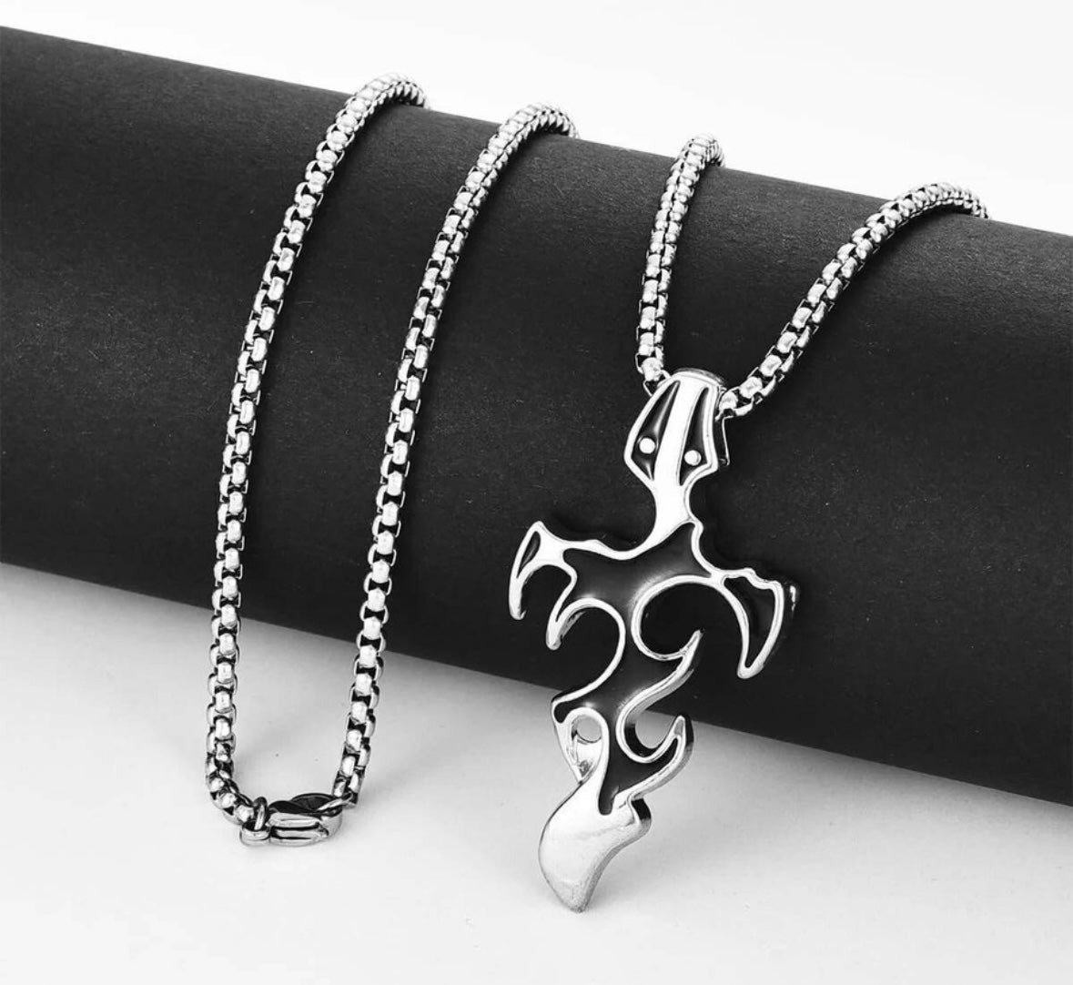 Demon Flame pendent chain (Limited edition)
