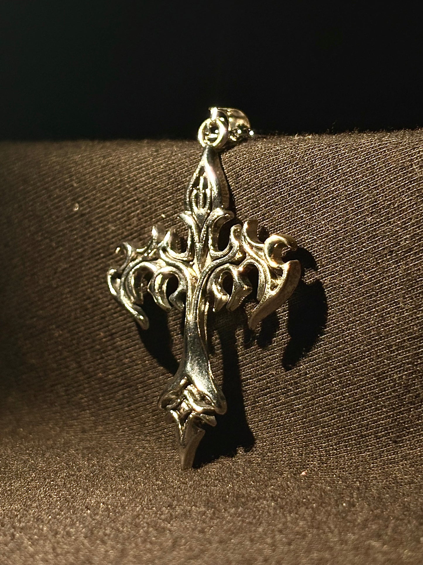 Dragon cross pendant chain (Limited edition)