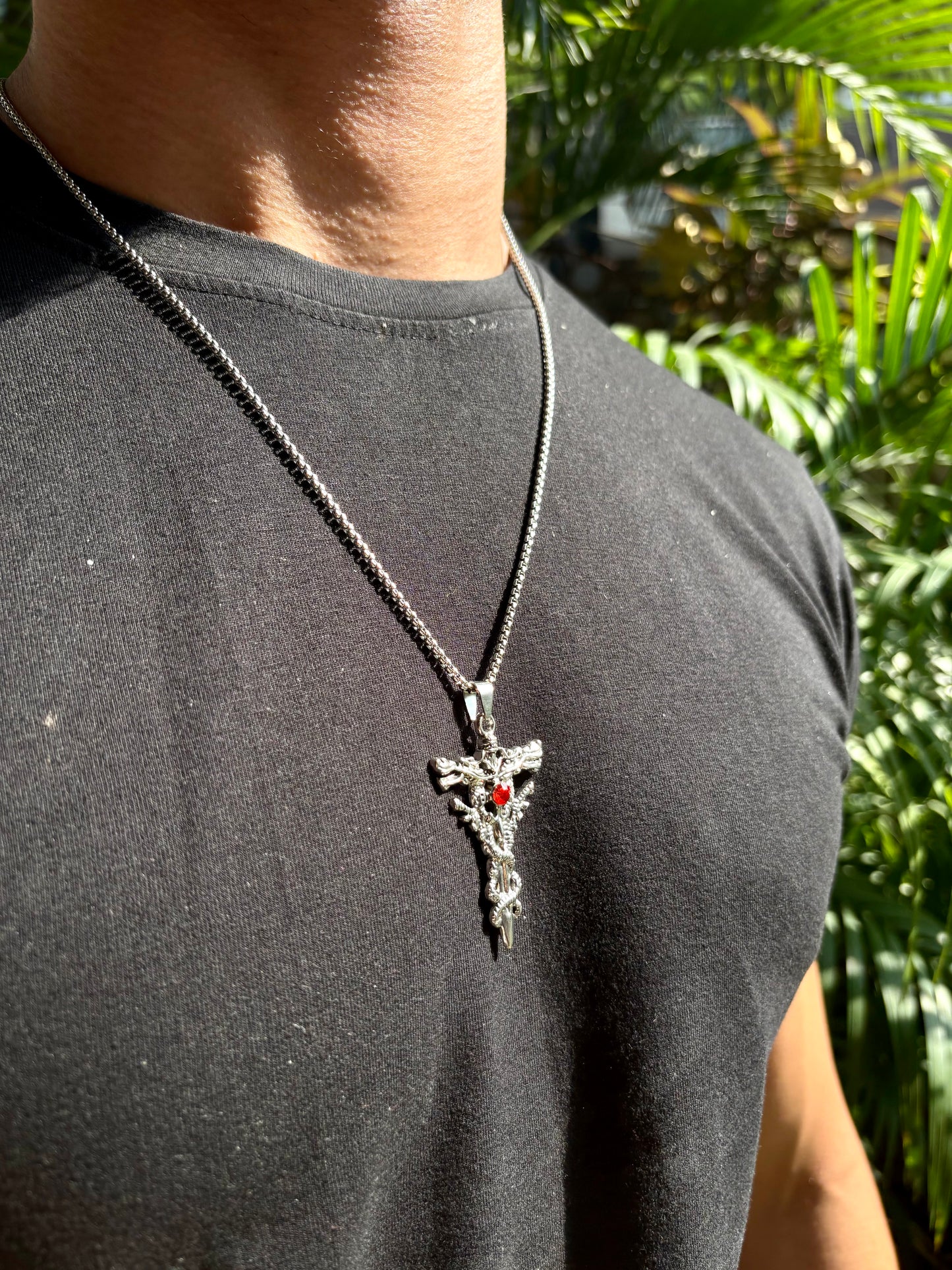 Crimson oath pendant chain (Limited edition)