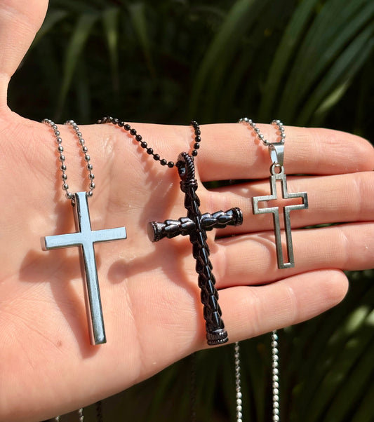 Crucifix cross pendant with chain box (limited edition)