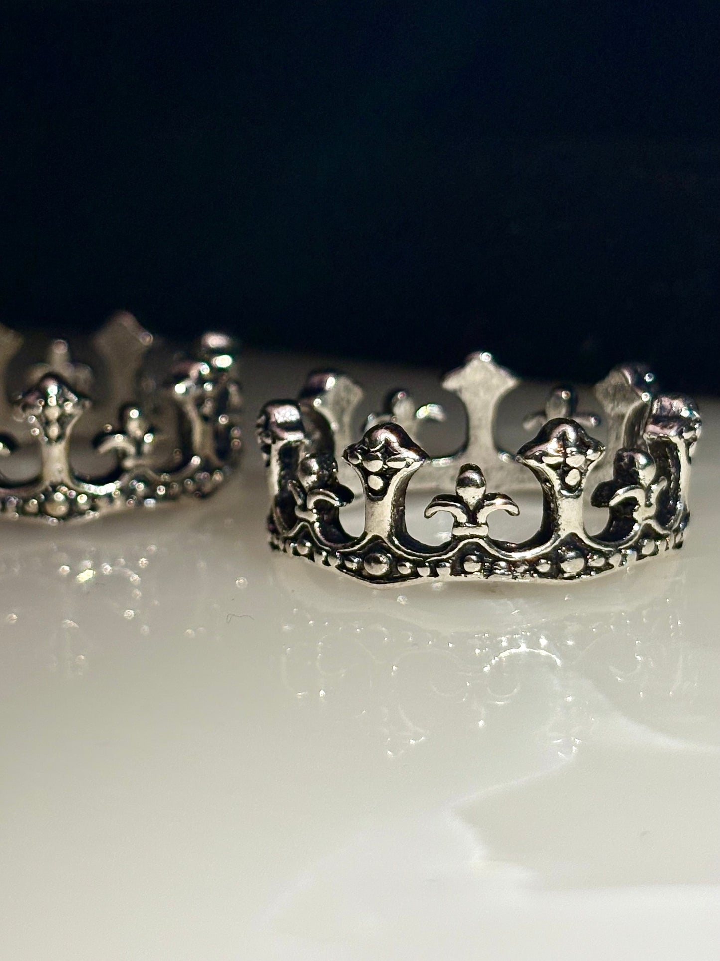 Shadow crown ring combo (Universal one size)
