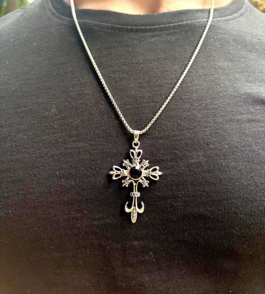 Abyssal thorn cross pendant with chain