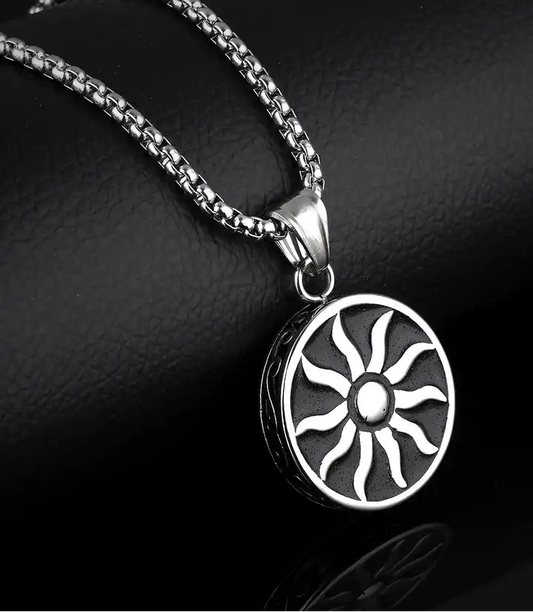 Sun of Dominion pendant with chain (Limited edition)