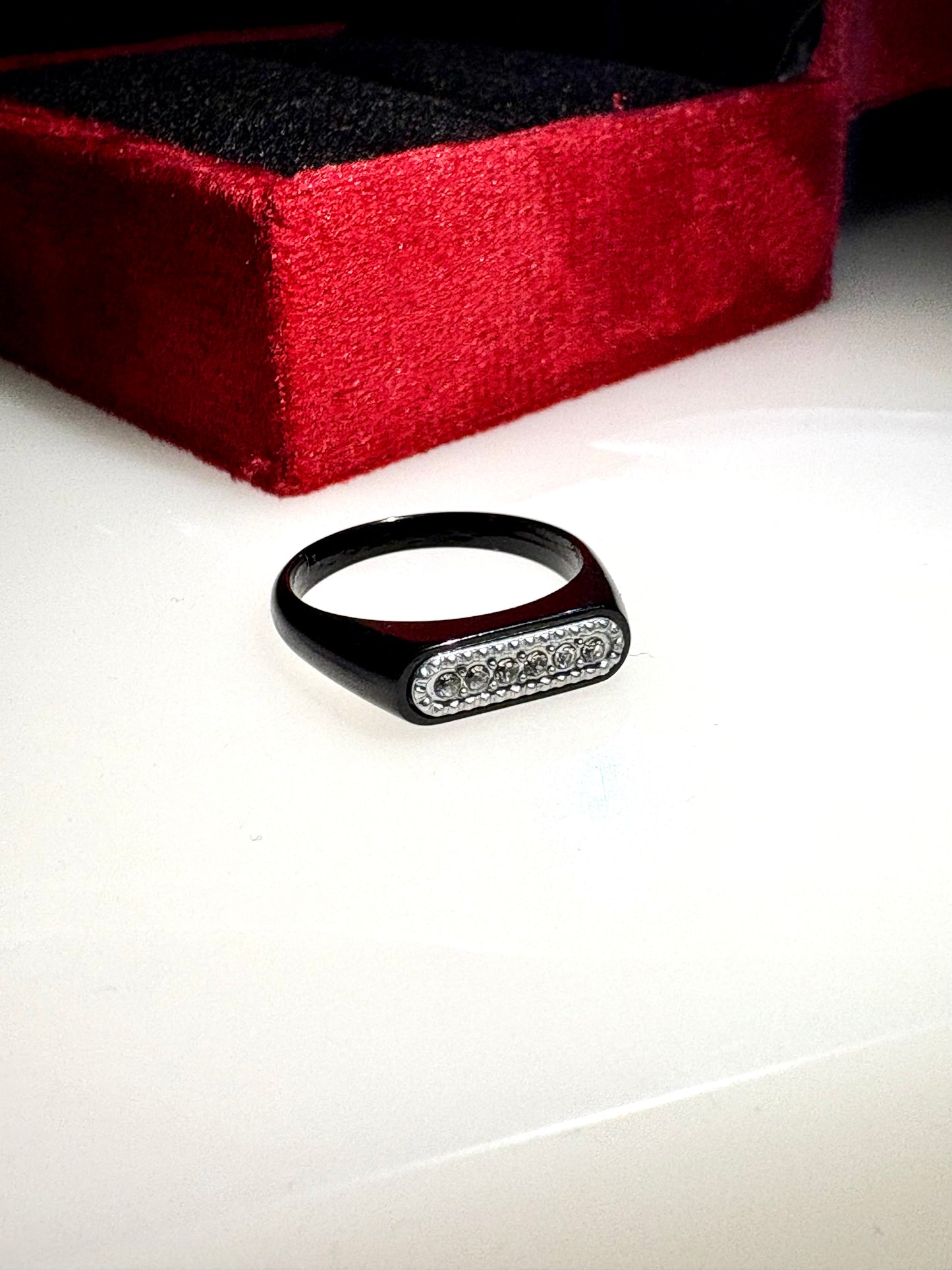Urban emperor jet black diamond ring (Size - universal one size)