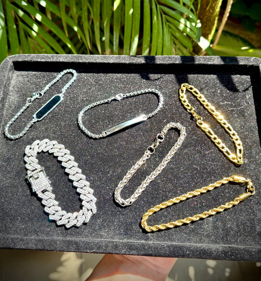 Legendary Bracelet box (6 premium bracelets in 1 box)