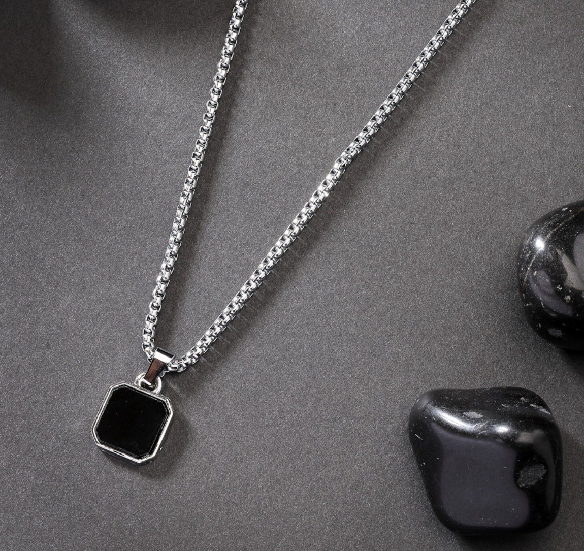 Obsidian Pendant Chain (Limited edition)