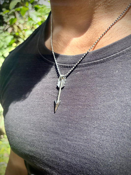 Ninja arrow pendant with chain (Limited edition)