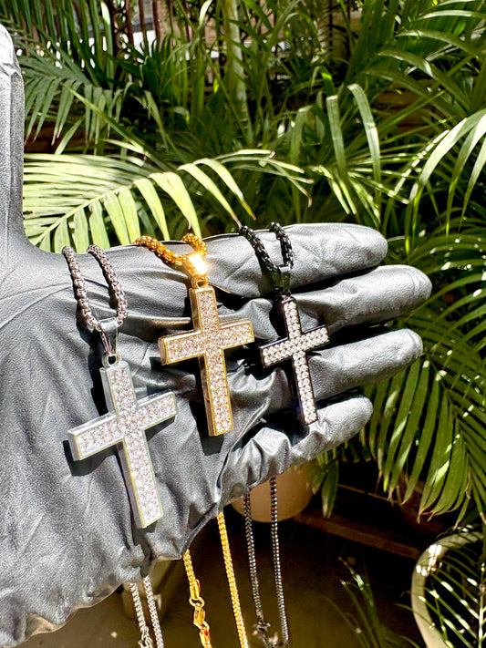 Iced out alpha cross Box (Limited edition)