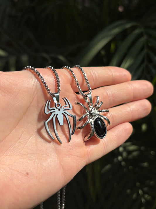 Cryptic spider x Dark venom pendant with chain combo