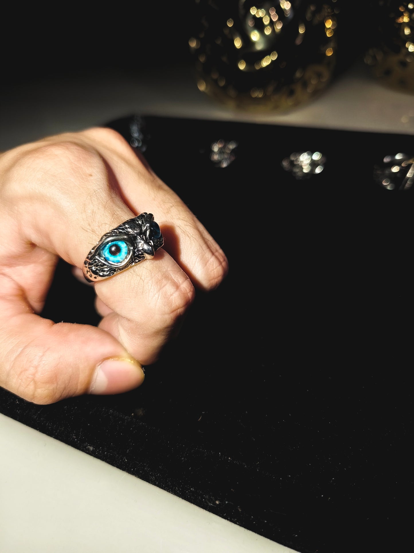 Predator eyes ring