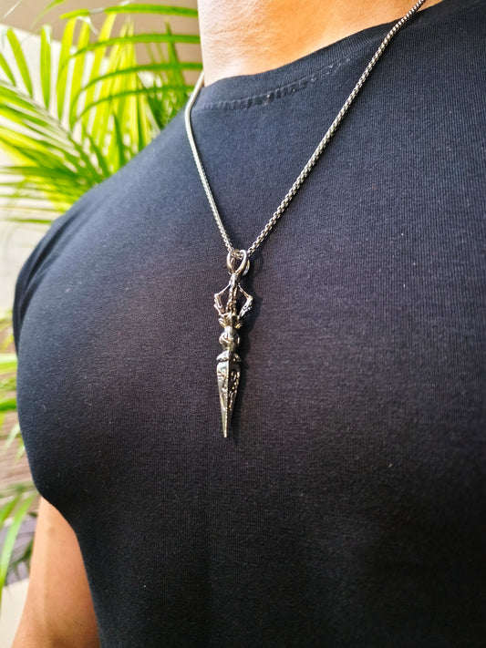 Shadow Witch pendent chain (Limited Edition)